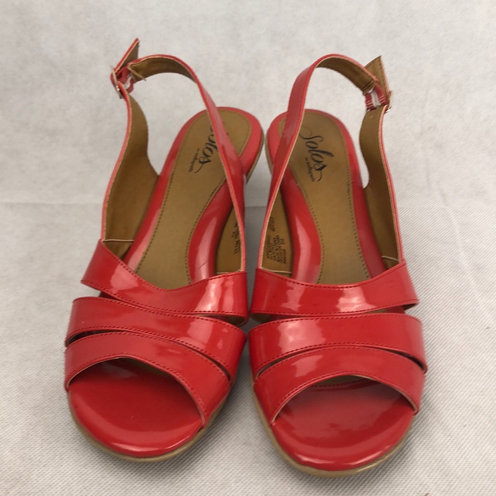 😊 New Women’s Solos by softspots size 9.5